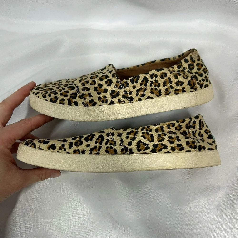 Toms | Avalon Slip On Canvas Cheetah Print Shoes Women's Size 7W